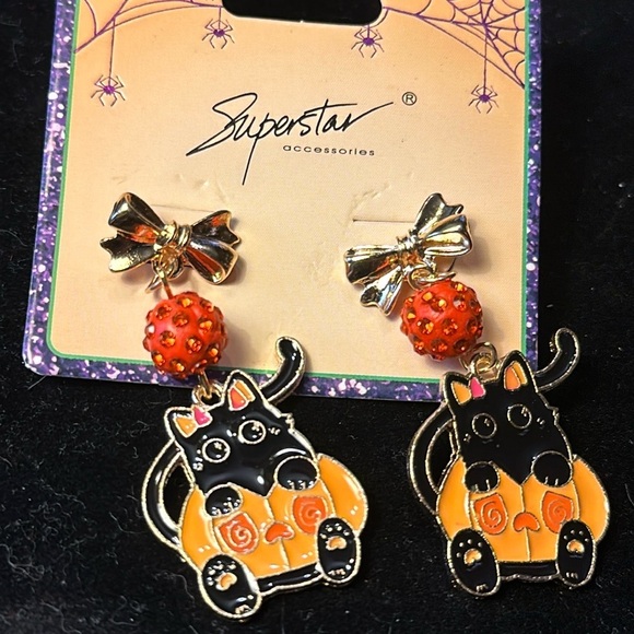 Halloween earrings pierced. Adorable with a bow at the top orange rhinestone​ - Picture 1 of 3